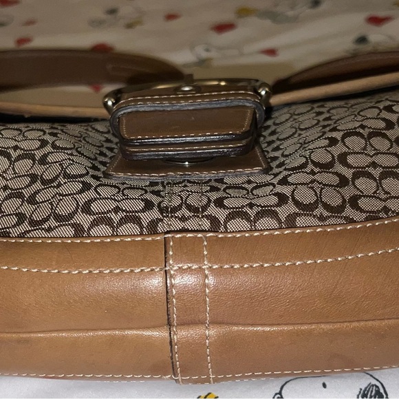 Coach SoHo Brown Signature Medium Shoulder Bag Made in Turkey Y2K EUC - Picture 16 of 16